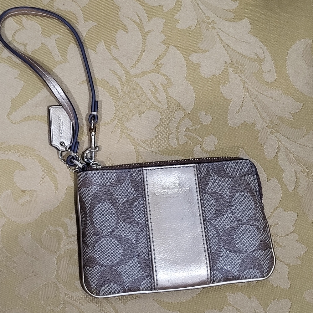 Coach PVC Corner Zip Wristlet Leather Stripe - Picture 2 of 12